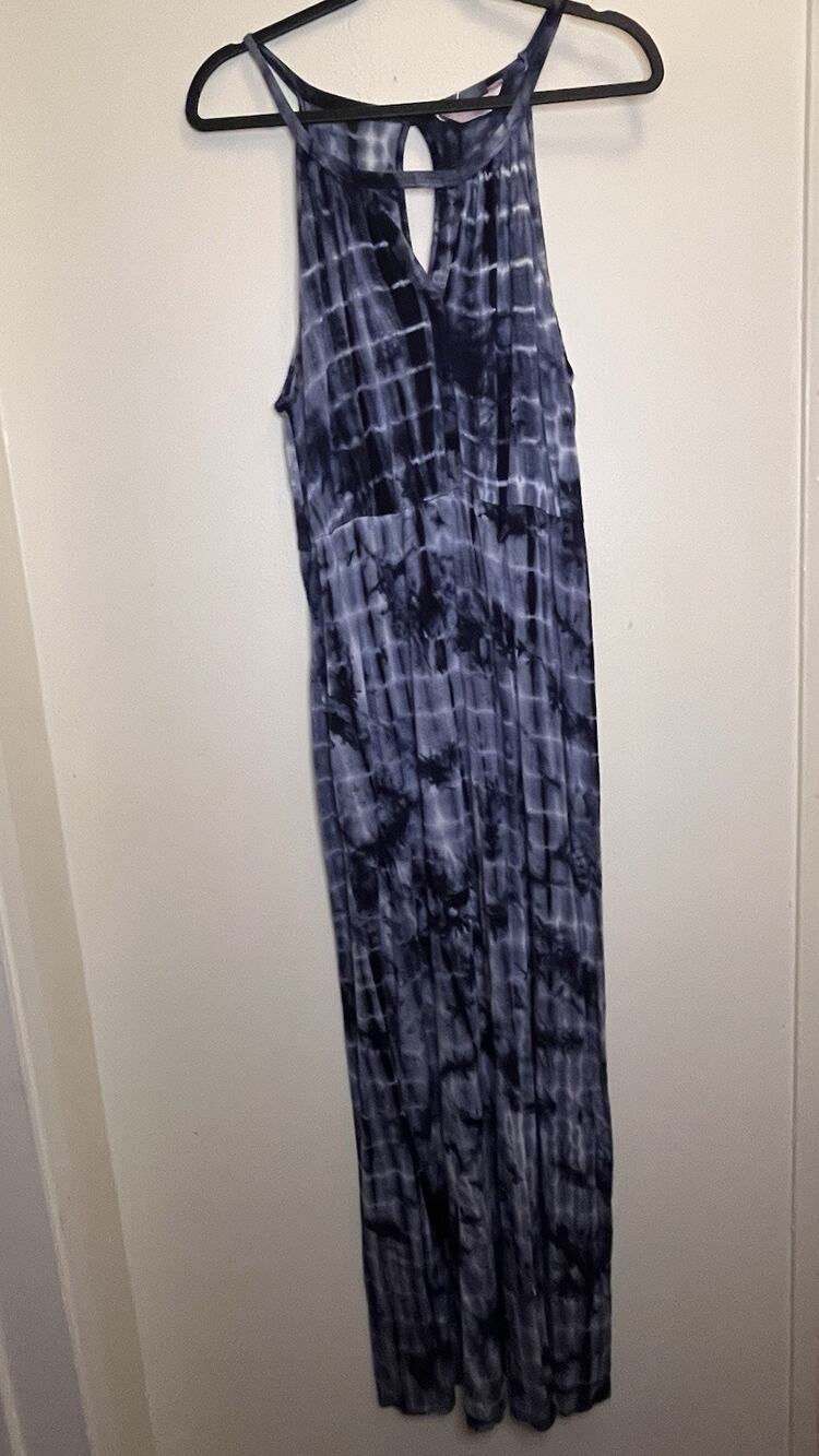 St John’s Bay Maxi Dress Size Large Blue/White Tie-Dye Sleeveless Keyhole